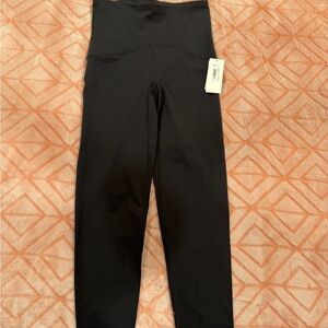 SPANXshape™ Booty Boost®
7/8 Leggings